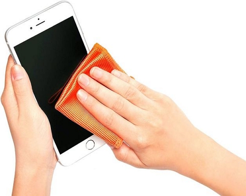 clean hands | iPhone Touch Screen Not Working