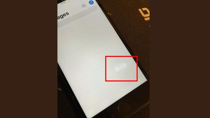 tap spots | Remove White Spot on iPhone Screen