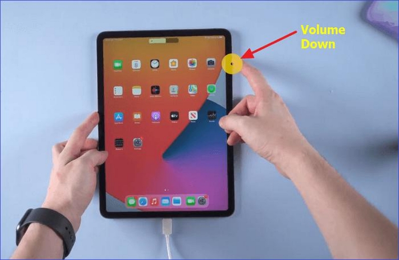 音量を下げる | Apple IDなしでiPadのロックを解除する
